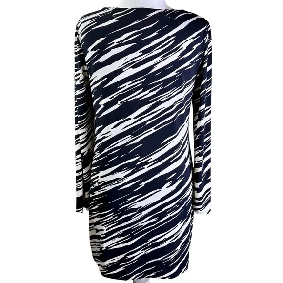 Trina Turk Black and White Long Sleeve Dress - Picture 6 of 11